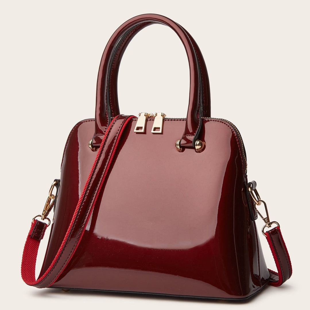 Chic Shiny Bag with Zipper – Practical and Elegant for Everyday Use!