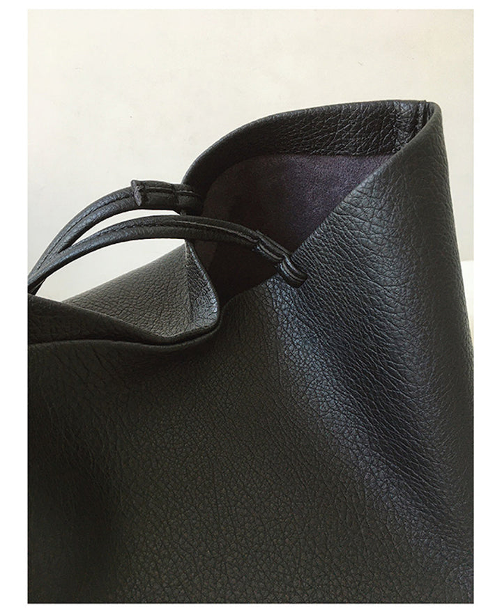 Urban Chic Carryall Tote – Work and Weekend Essential – Travel Detail – Large Size