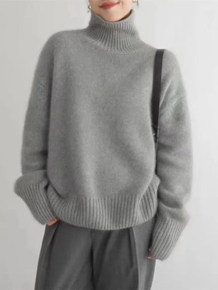 Quinn | Warm High Neck Sweater