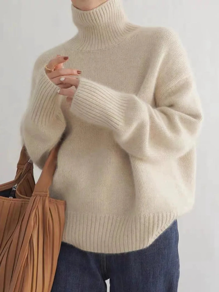 Quinn | Warm High Neck Sweater