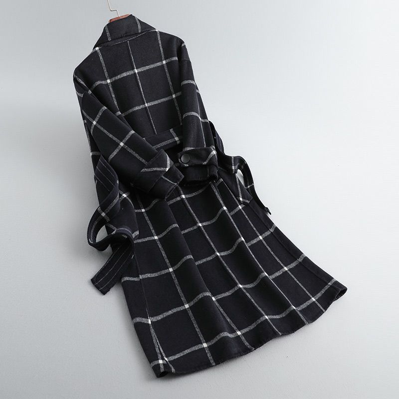 Valeria | Elegant Wool Plaid Coat