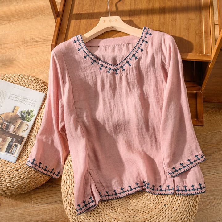 Nesta | Embroidered V-Neck Blouse