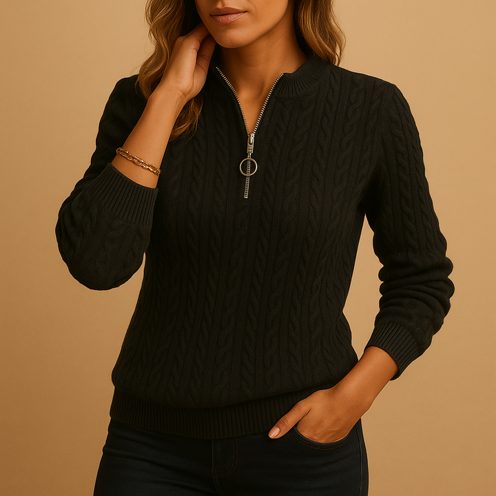 Casual knitted women’s sweater with crew neck and textured pattern | Yenthe