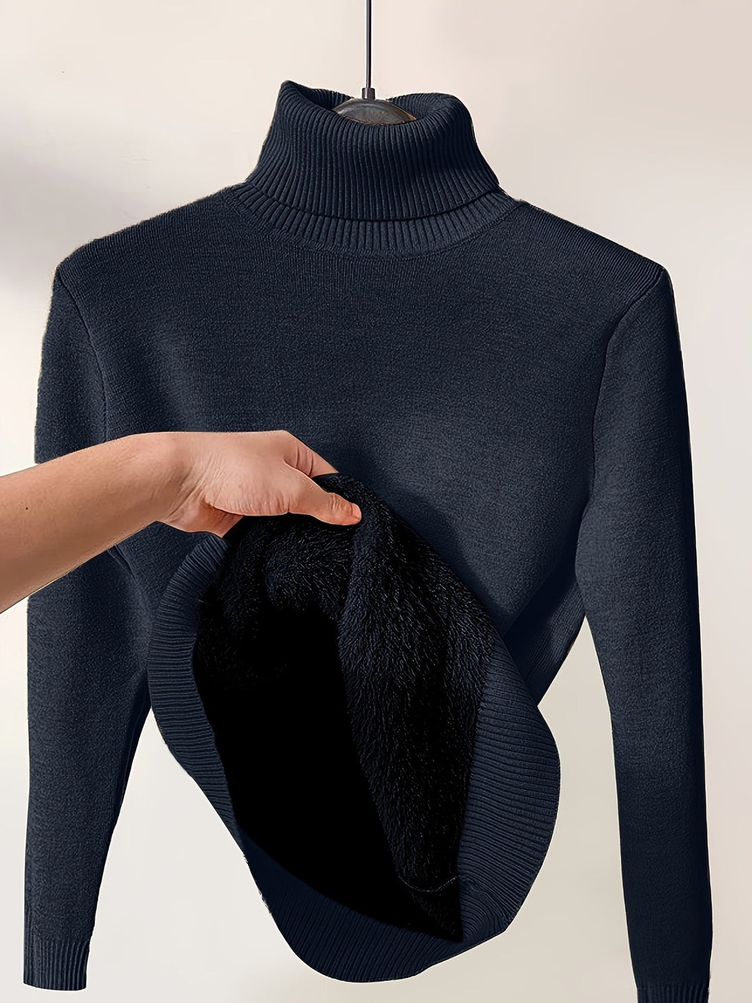 ZÖE - Soft Turtle Neck Pullover Sweater
