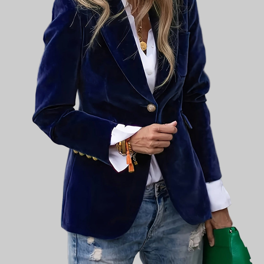 Elegant Women’s Velvet Blazer