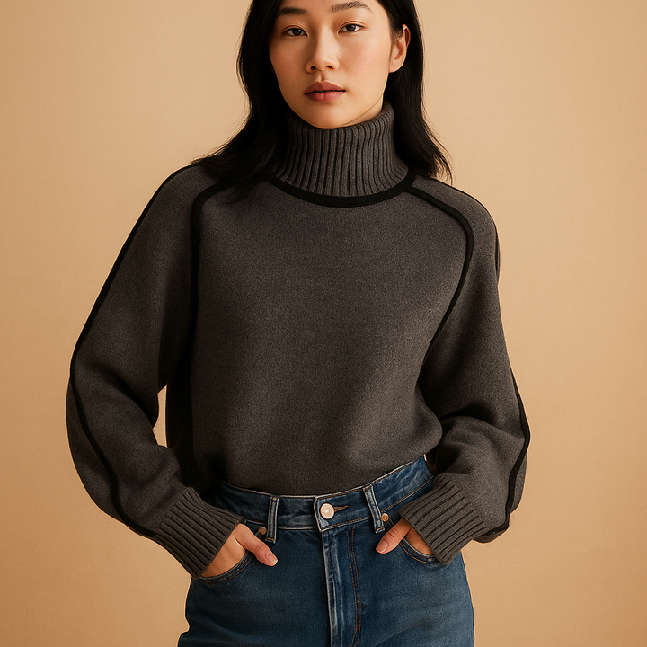 Knitted turtleneck sweater with elegant fit for women | Jolien