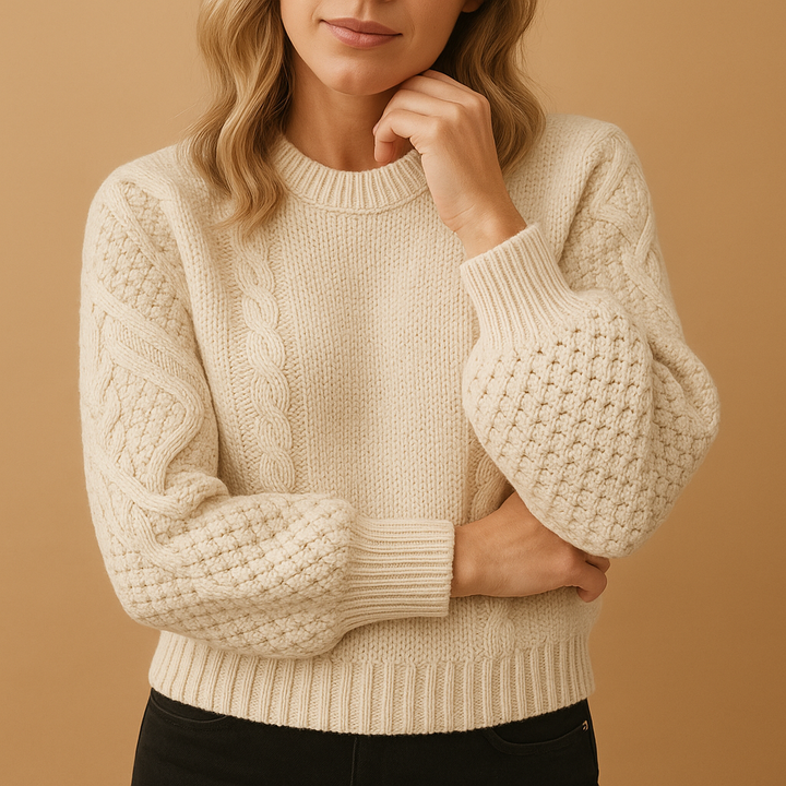 Knitted women’s sweater with crew neck | Yara