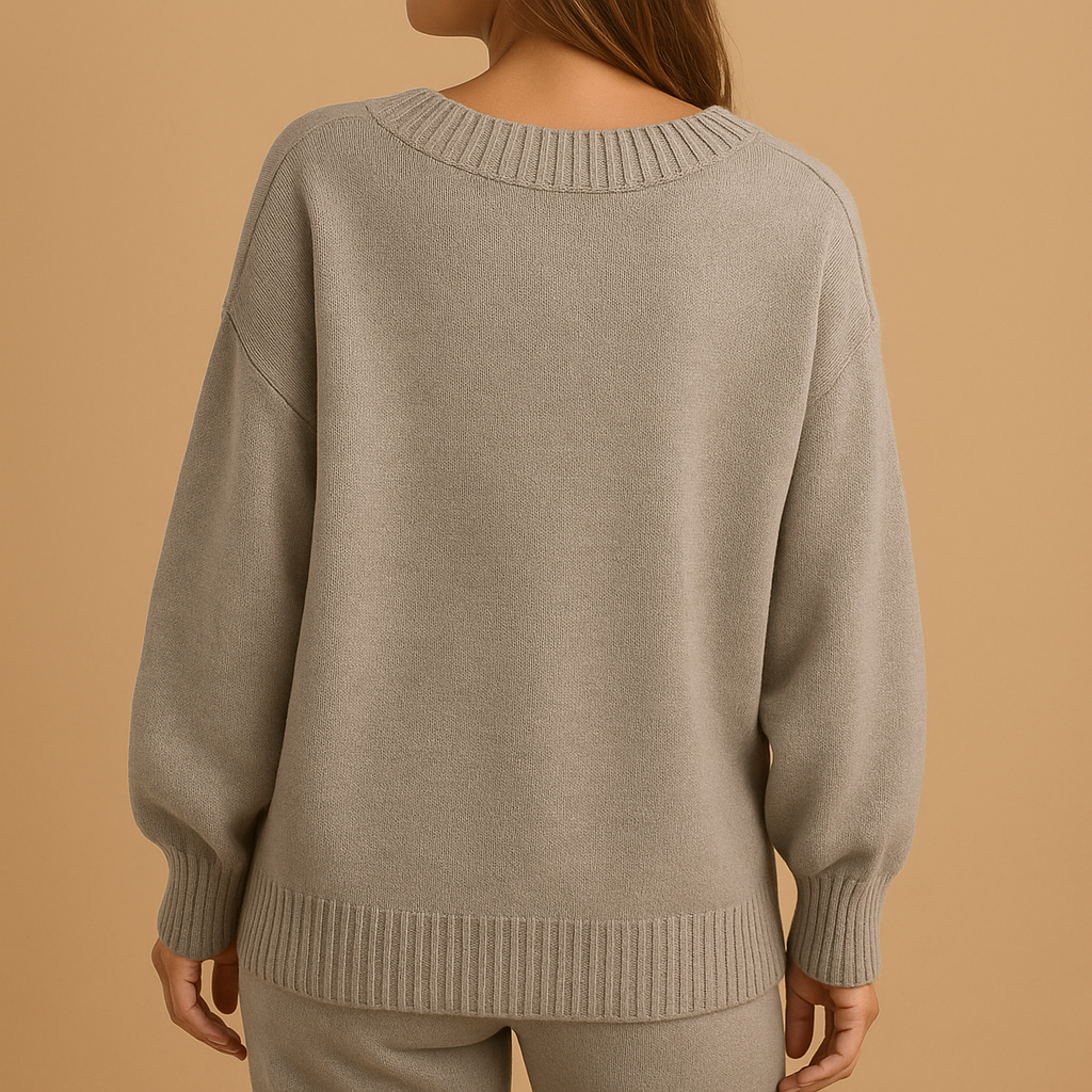 Knitted V-neck sweater for women with elegant fit | Yara