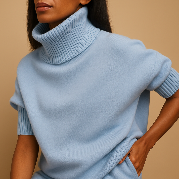 Oversized turtleneck sweater for women with flattering fit | Lieke