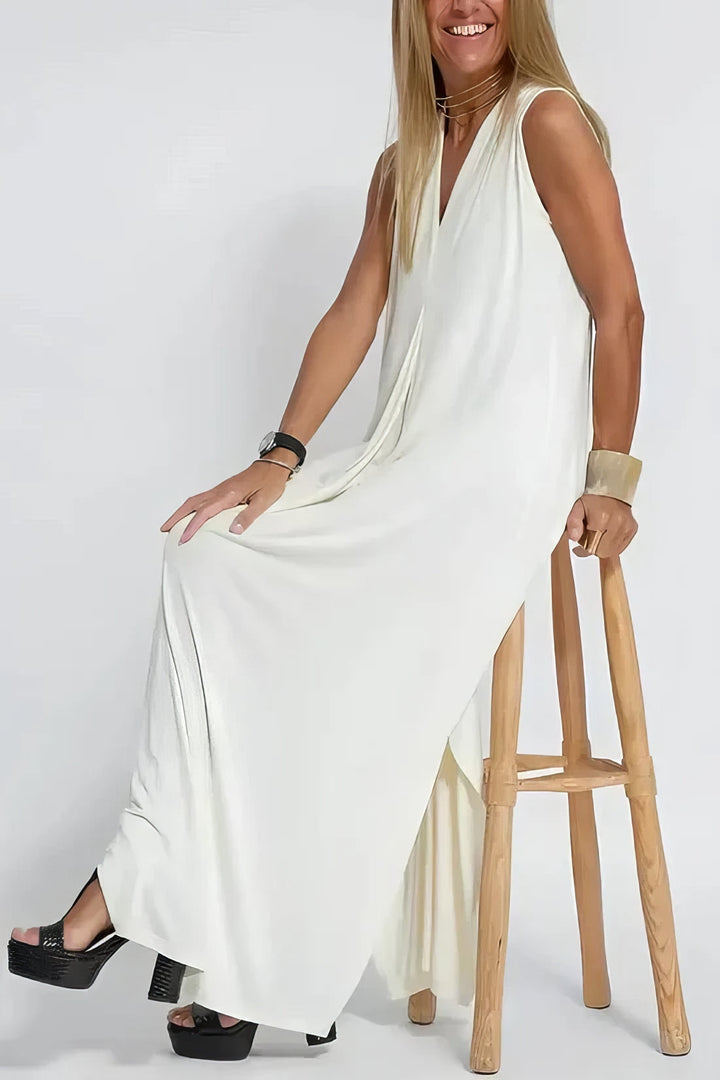 Daisy | Elegant Silhouette Maxi Dress