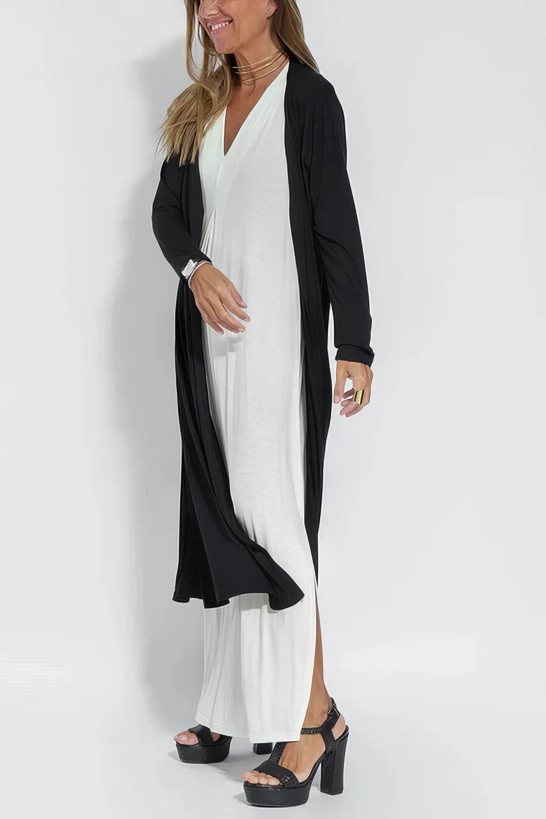 Daisy | Elegant Silhouette Maxi Dress