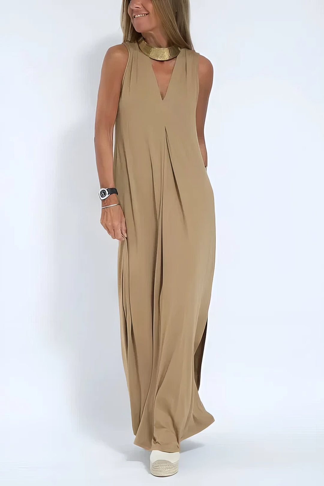 Daisy | Elegant Silhouette Maxi Dress
